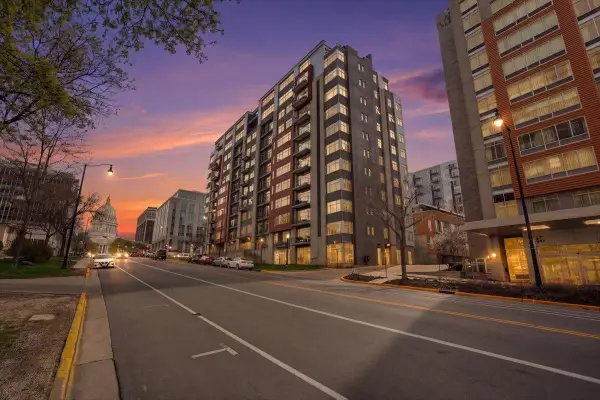 309 Washington Avenue #311, Madison, WI 53703