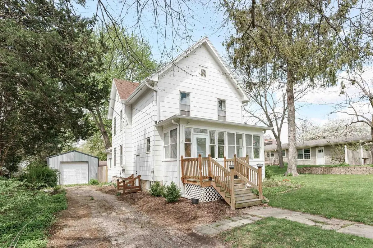 212 Madison Avenue, Deforest, WI 53532 - #1