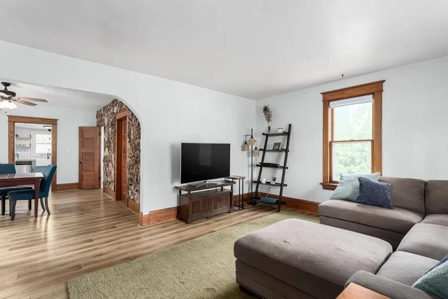 212 Madison Avenue, Deforest, WI 53532 - #3
