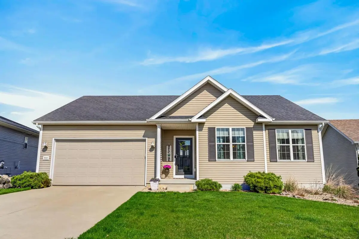 944 Silver Ripple Way, Deforest, WI 53532 - #1