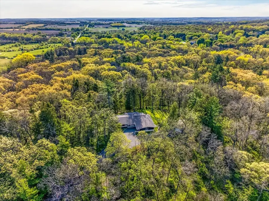 6401 Purcell Road, Belleville, WI 53508 - #3