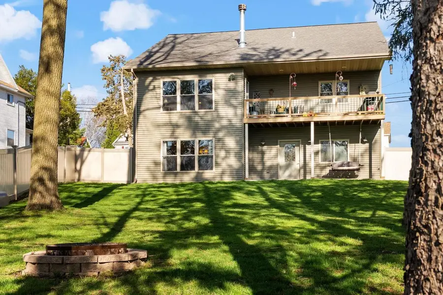 919 Spring Street, Beaver Dam, WI 53916 - #2