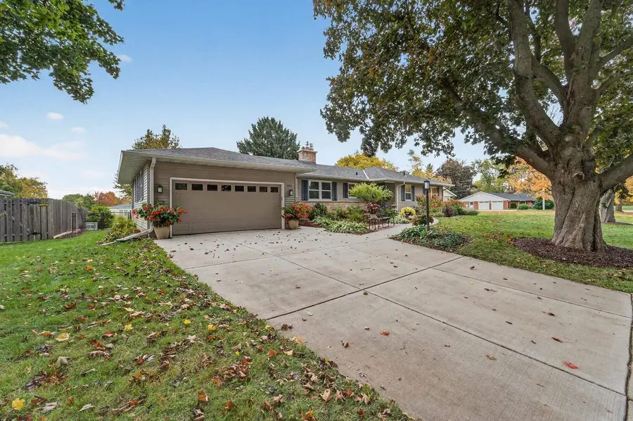 313 Jefferson Street, Verona, WI 53593 - #2