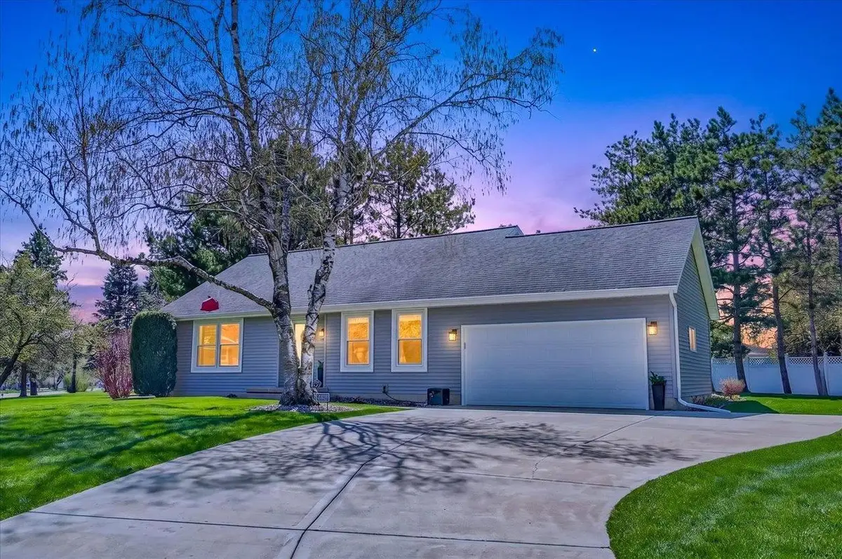 2111 Montana Avenue, Sun Prairie, WI 53590 - #1