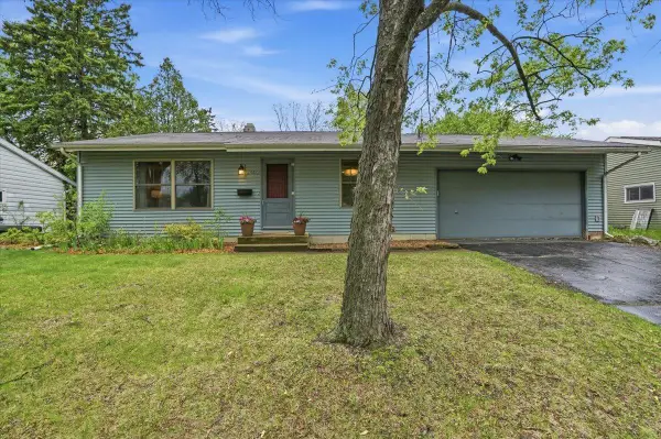 2402 Westbrook Lane, Madison, WI 53711