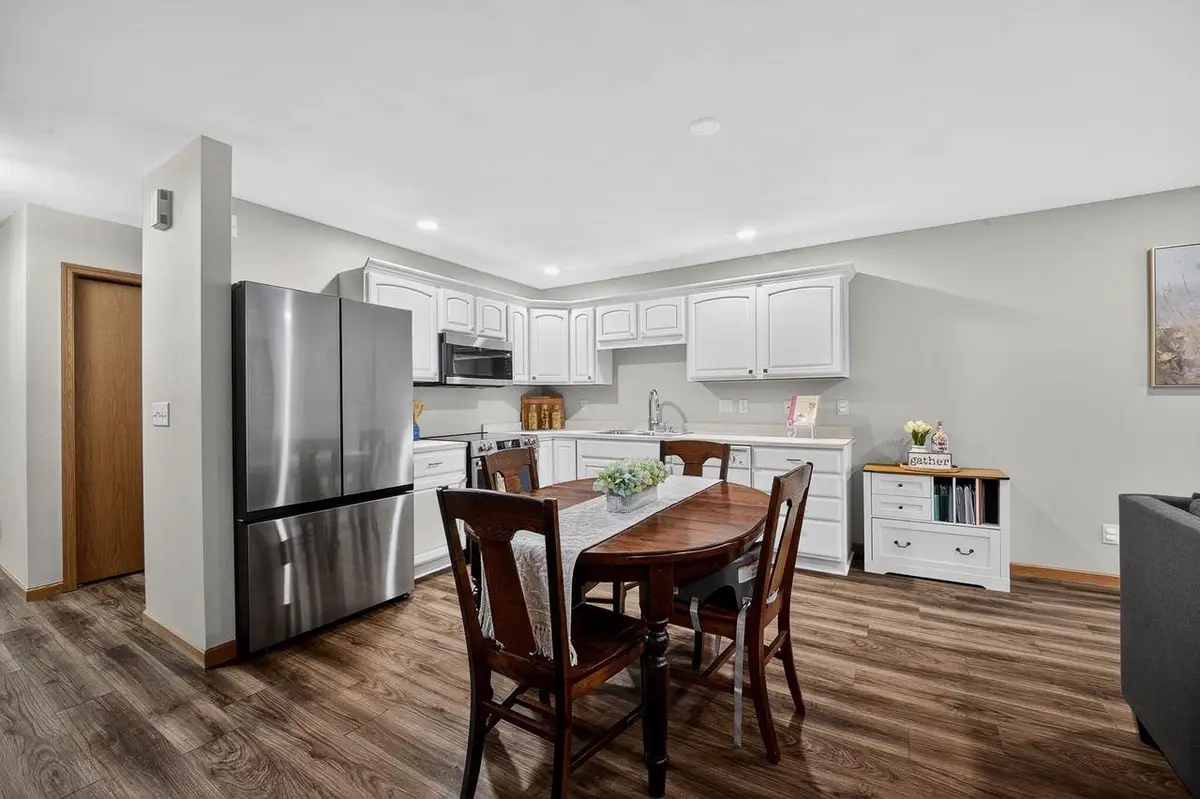 1026 Stonewood Crossing, Sun Prairie, WI 53590 - #1