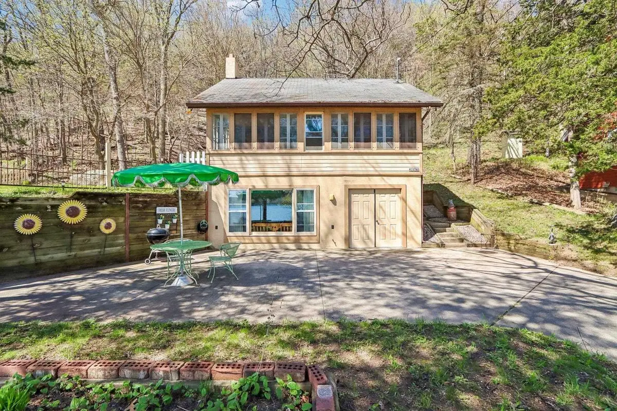 W10740 Tipperary Road, Poynette, WI 53955 - #1