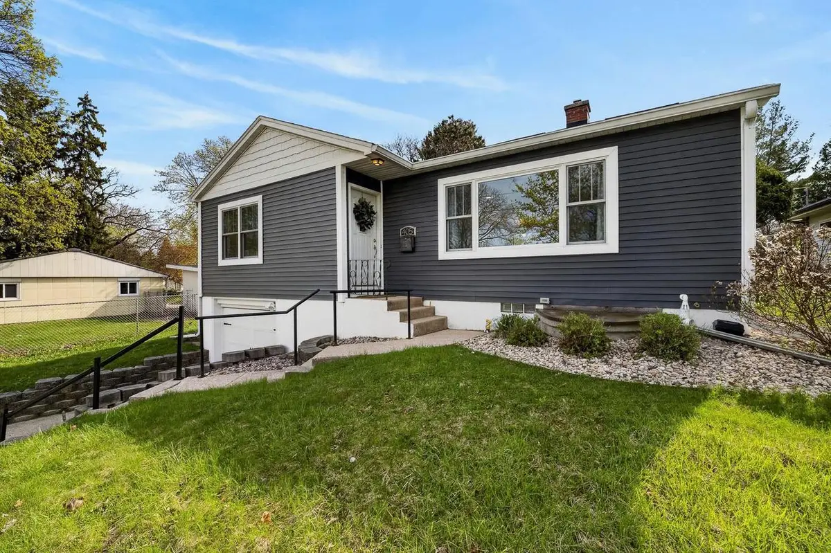 405 N Meadow Lane, Madison, WI 53705 - #1