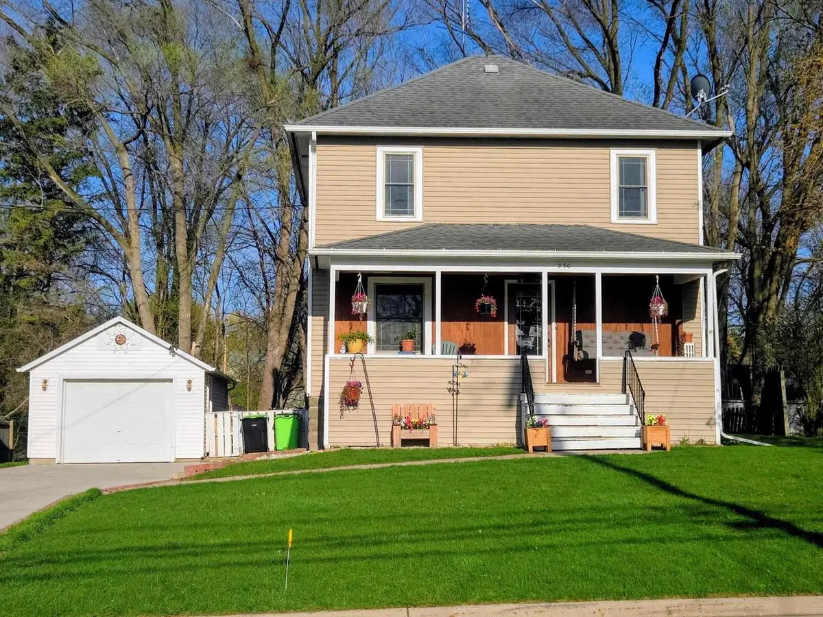230 Bridge Street, Markesan, WI 53946 - #1