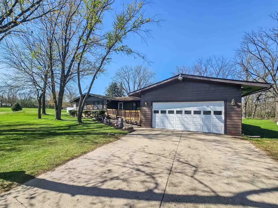 10726 County Road K Road, Beloit, WI 53511 - #2