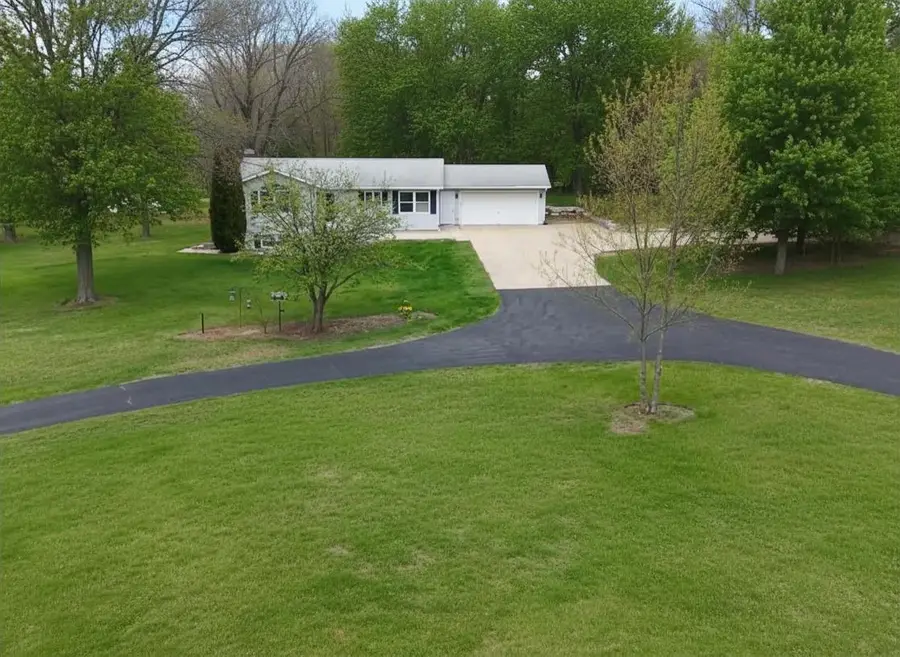 15208 Carroll Road, Brodhead, WI 53520 - #3