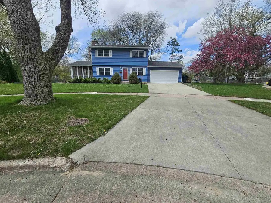 6114 Mulberry Circle, Madison, WI 53711 - #2