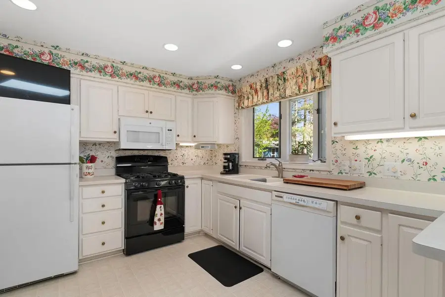 1305 Wyldhaven Avenue, Monona, WI 53716 - #3