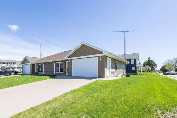 302 Clay Street, Cuba City, WI 53807