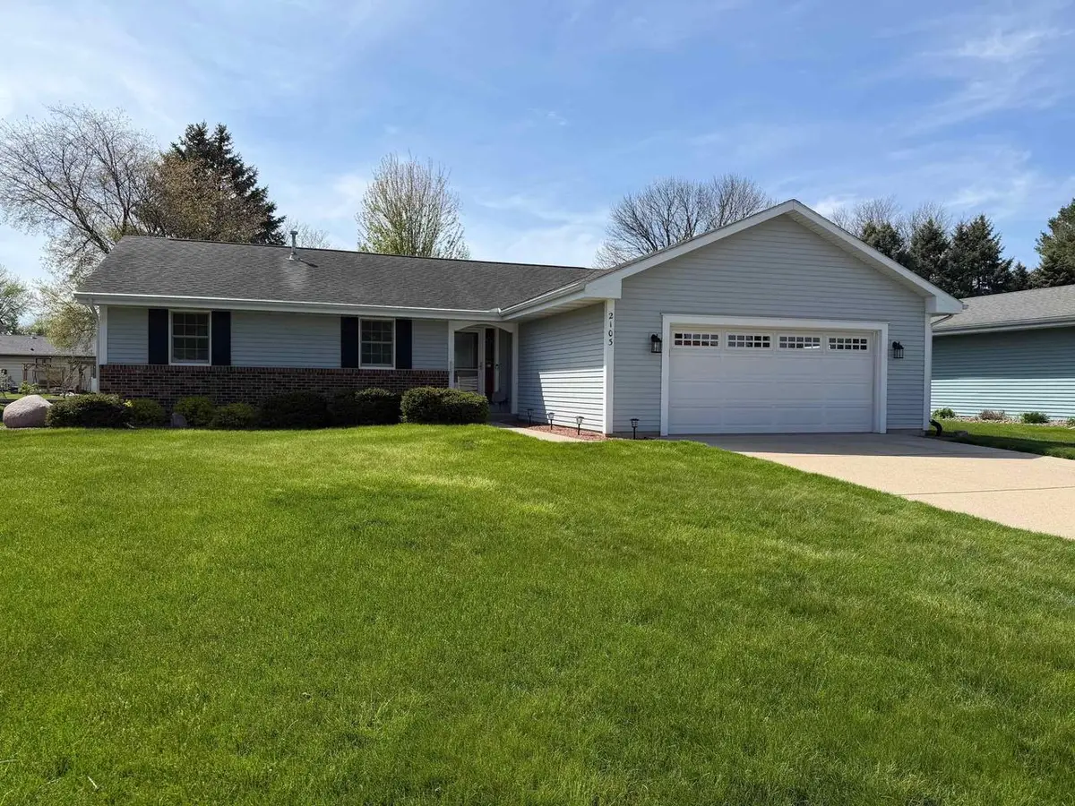 2103 Clover Lane, Janesville, WI 53545 - #1