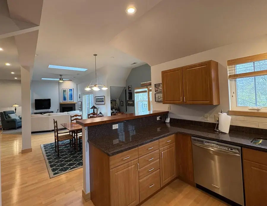 1037 Williamson Street #301, Madison, WI 53703 - #2