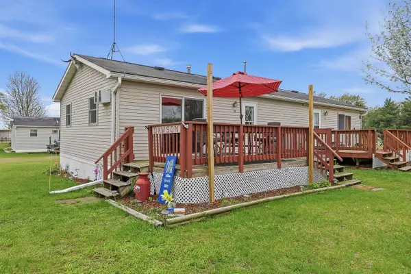W983 North Shore Drive #14, Montello, WI 53949