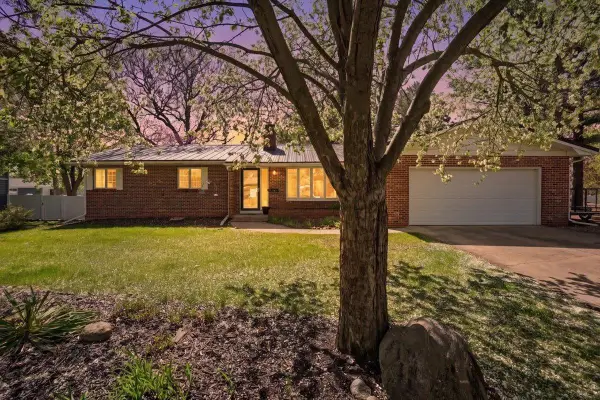 418 Oakridge Drive, Portage, WI 53901