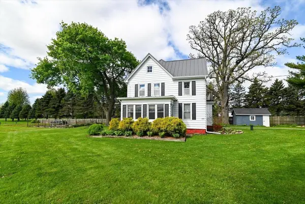 6059 Portage Road, Deforest, WI 53532