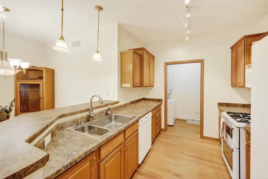 672 Clardell Drive, Sun Prairie, WI 53590 - #3