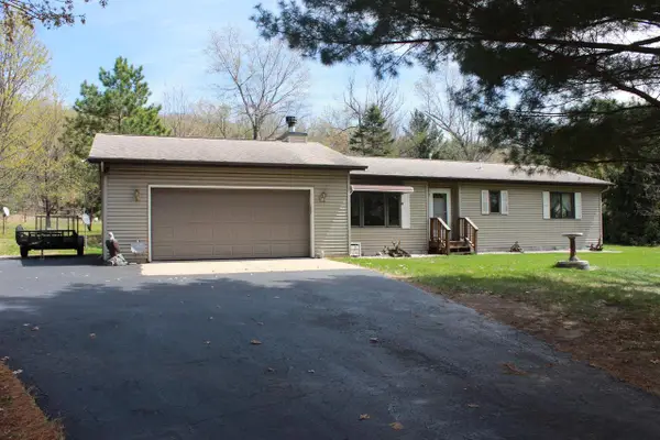 2590 14th Court, Adams, WI 53910
