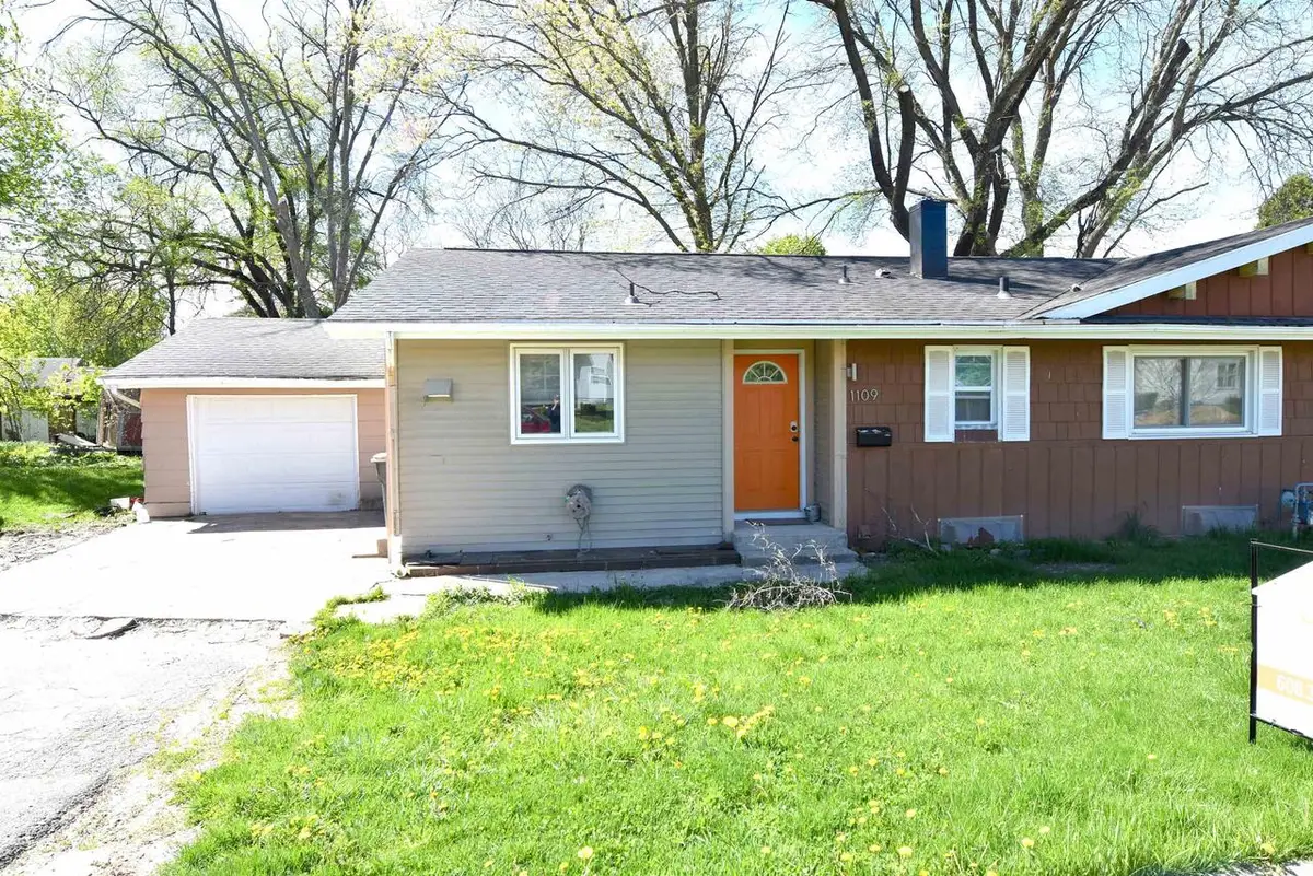 1109 Chicory Way, Sun Prairie, WI 53590 - #1
