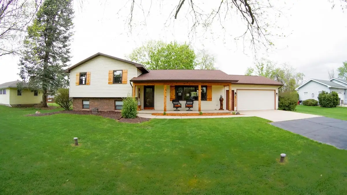 2111 Huebbe Parkway, Beloit, WI 53511 - #1