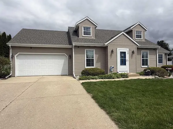 938 Nantucket Drive, Janesville, WI 53546