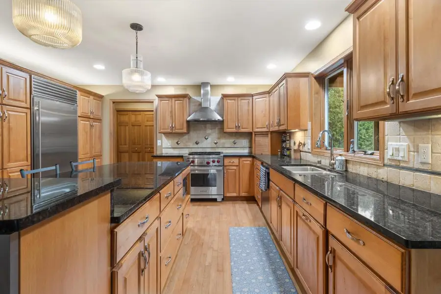 911 Eddington Drive, Sun Prairie, WI 53590 - #3