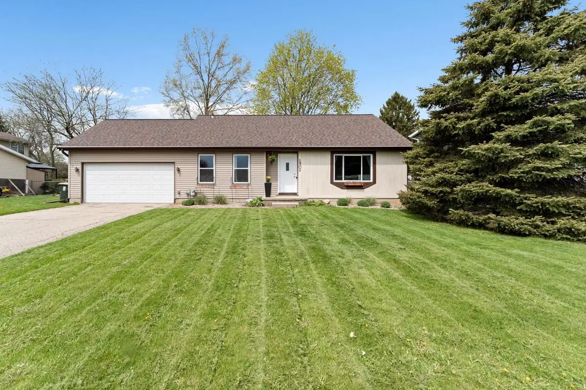1502 Briar Lane, Sun Prairie, WI 53590 - #1