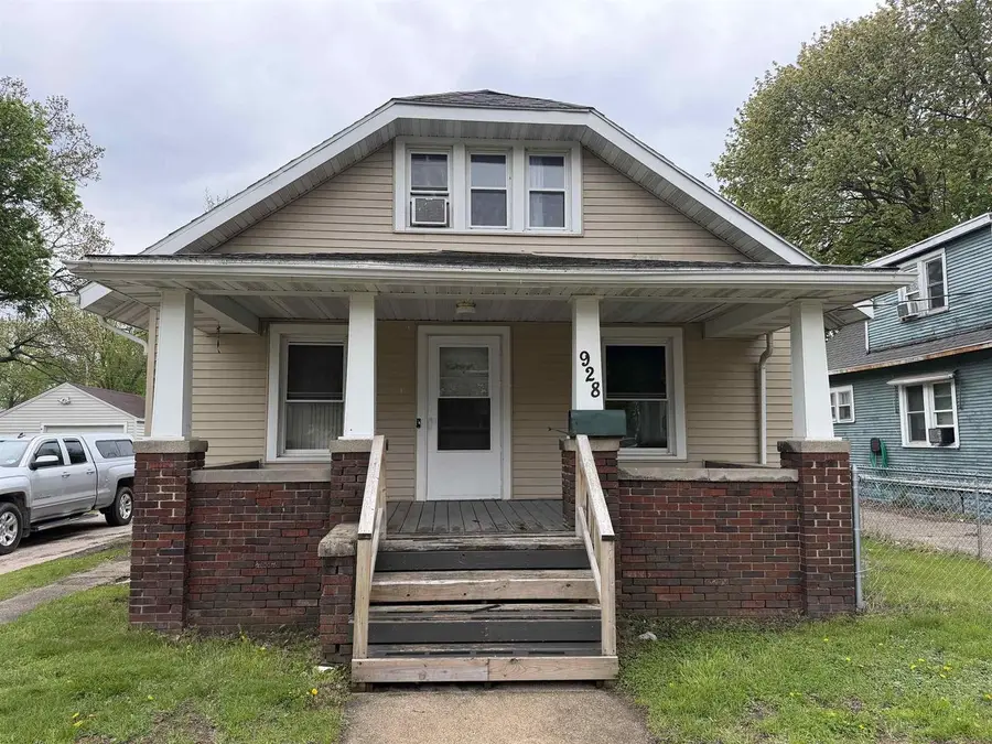 928 Gerald Avenue, Beloit, WI 53511 - #2
