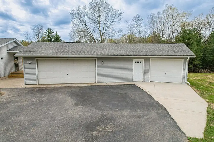 3392 3rd Lane, Oxford, WI 53952 - #3