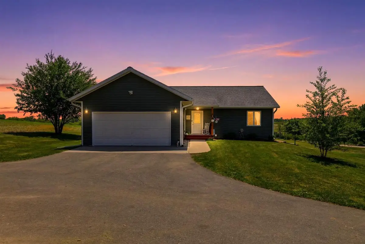 503 N Bennett Road, Dodgeville, WI 53533 - #1
