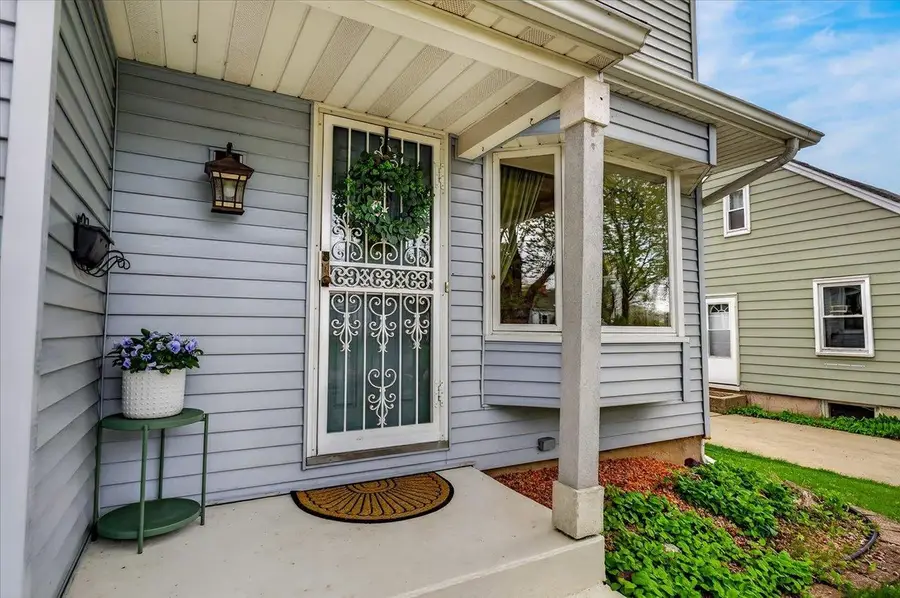 1431 Hooker Avenue, Madison, WI 53704 - #3