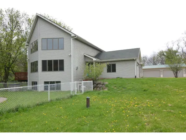 4805 Schneider Drive, Fitchburg, WI 53575