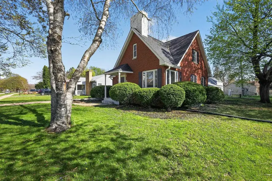 1114 Sherman Avenue, Janesville, WI 53545 - #3