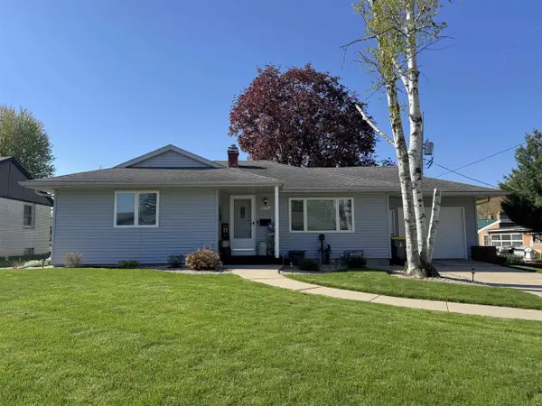 2714 8th Street, Monroe, WI 53566