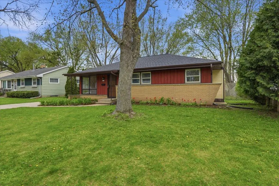4514 Jay Drive, Madison, WI 53704 - #2