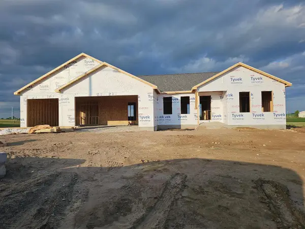 113 Cayuse Court, Fox Lake, WI 53933
