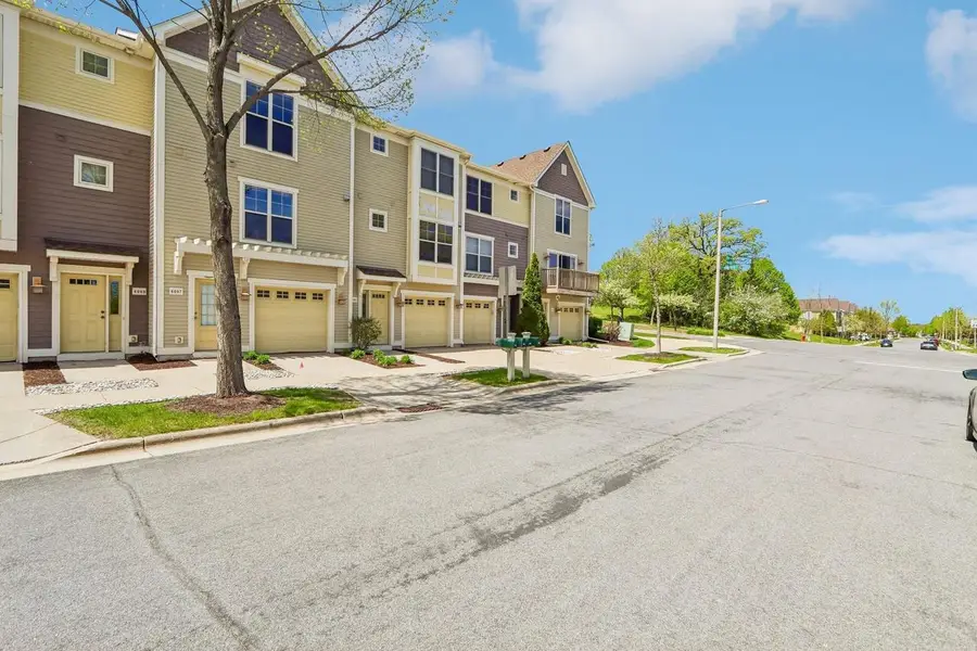 6007 Big Dipper Drive, Madison, WI 53718 - #2