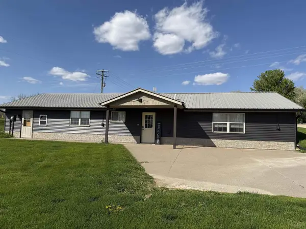 8295 State Road 133 Road, Potosi, WI 53820