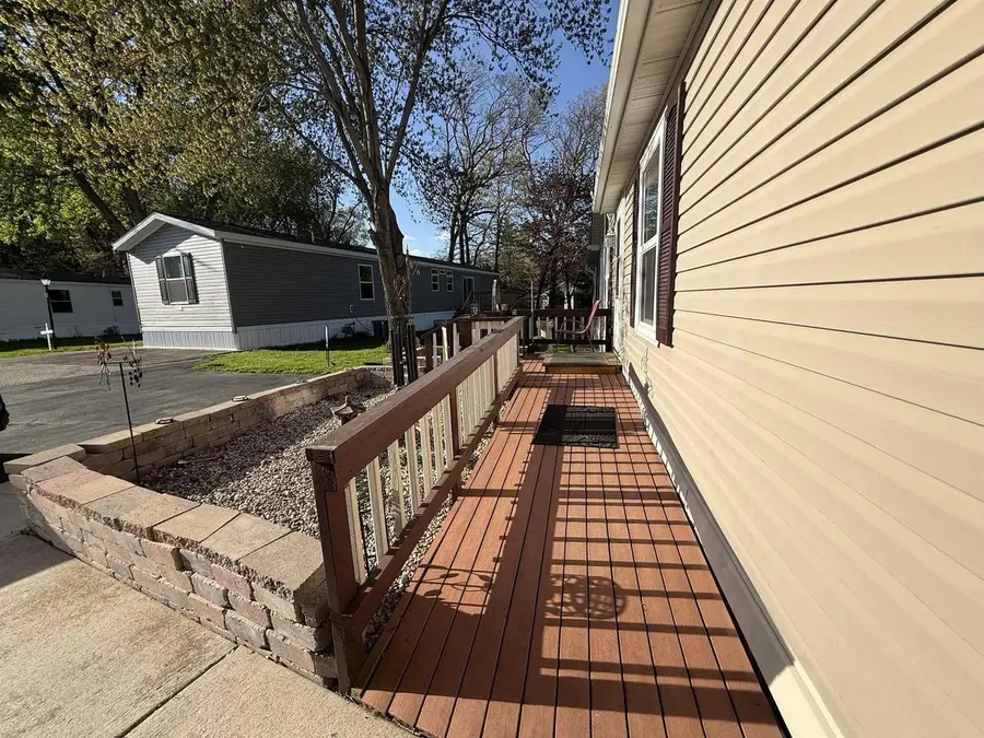 194 Hunters Glen, Baraboo, WI 53913 - #2