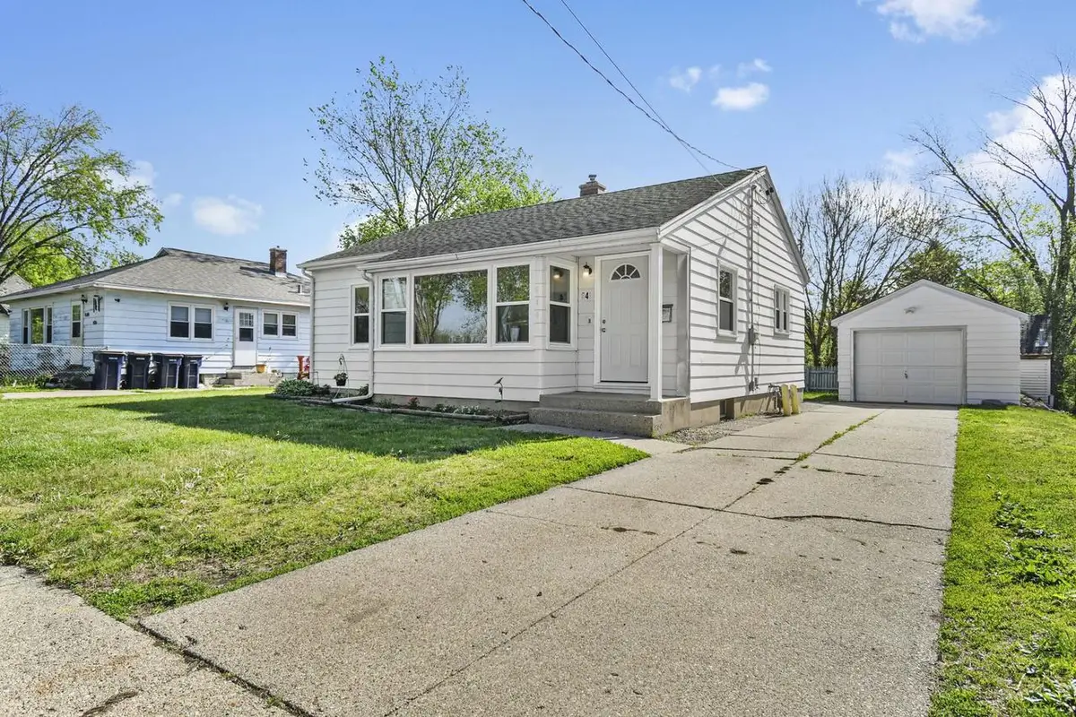 640 Sutherland Avenue, Janesville, WI 53545 - #1