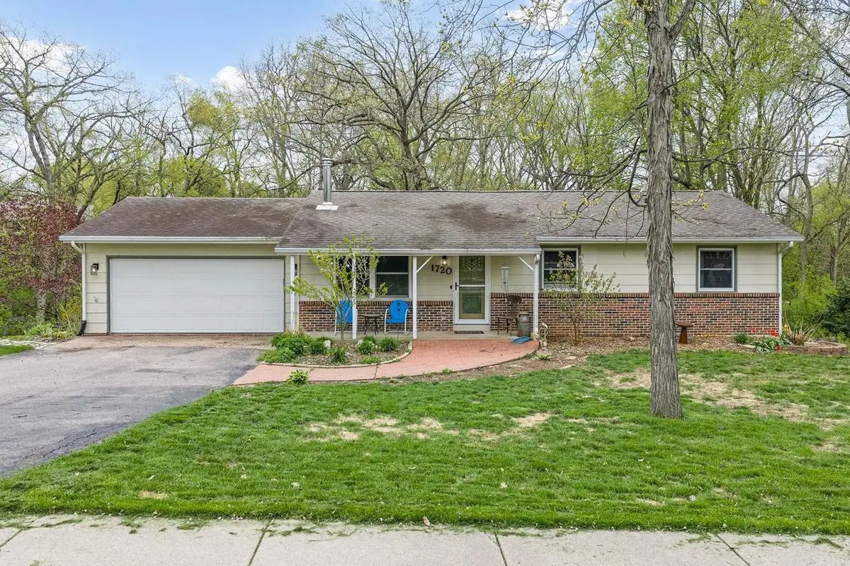 1720 Algonquin Drive, Baraboo, WI 53913 - #1