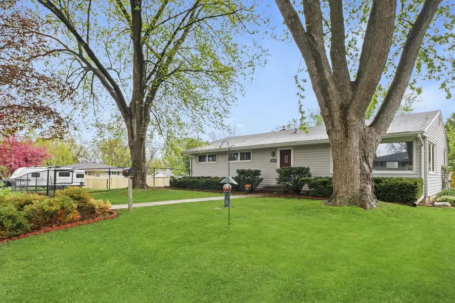 1201 Douglas Trail, Madison, WI 53716 - #3