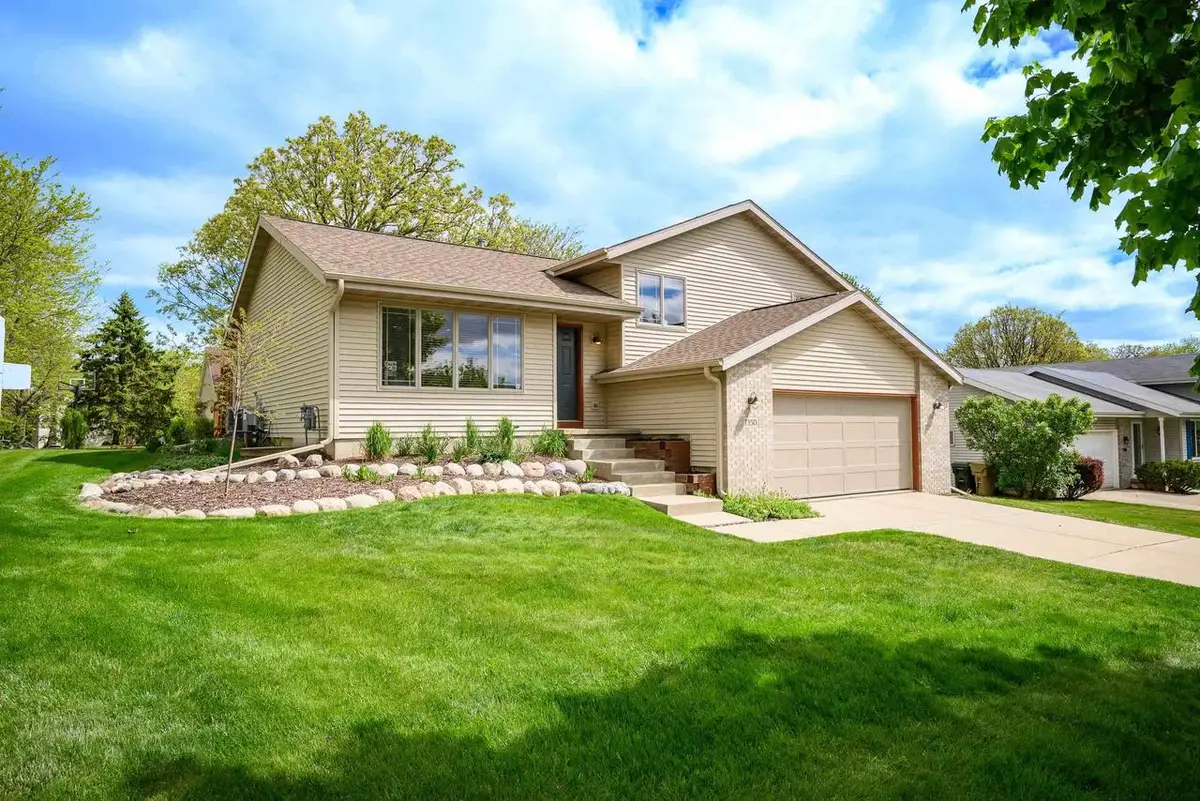 7350 Blue Maple Trail, Madison, WI 53719 - #1