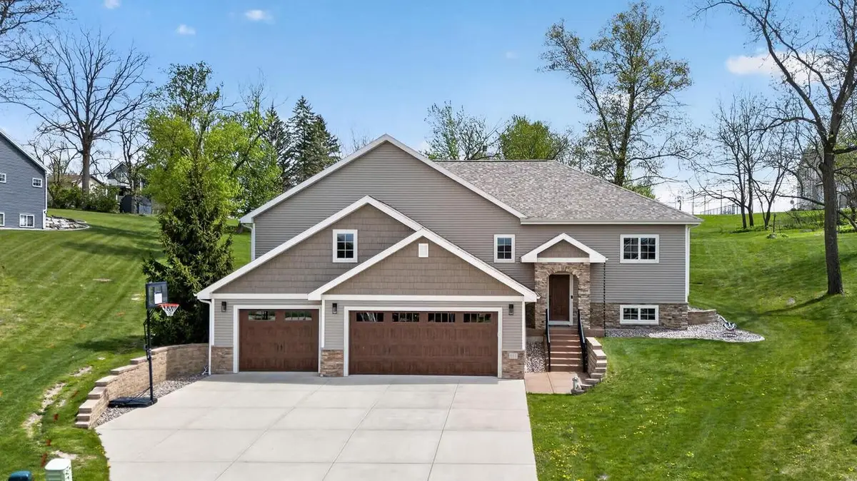 111 Savannah Circle, Barneveld, WI 53507 - #1