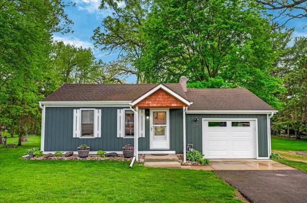 2211 Colladay Point Drive, Stoughton, WI 53589