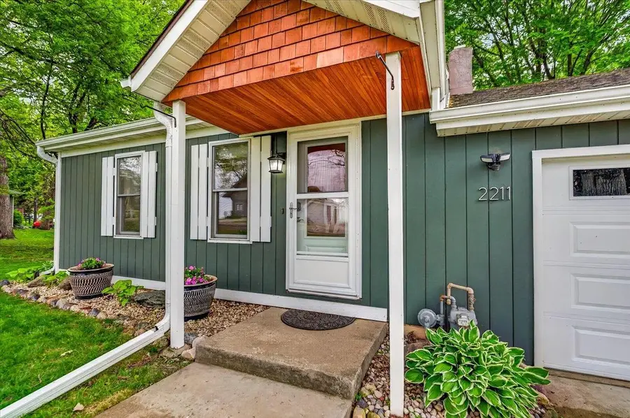 2211 Colladay Point Drive, Stoughton, WI 53589 - #2