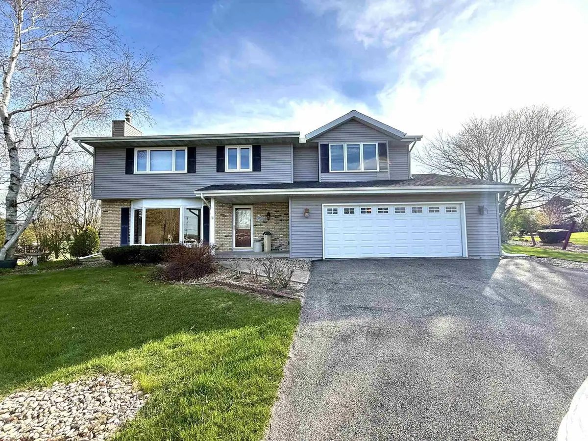 4432 Stonewood Drive, Middleton, WI 53562 - #1